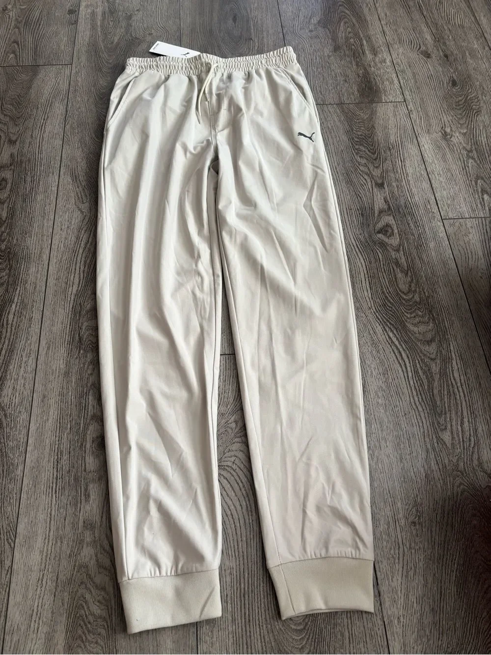 Puma kids Cream Sweatpants with Small Logo